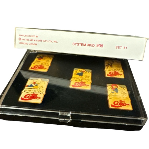 Diet coke Pin set #1 1988 Calgary Winter Olympics 5 pins in case w/ Box #KID 938 - Picture 2 of 8